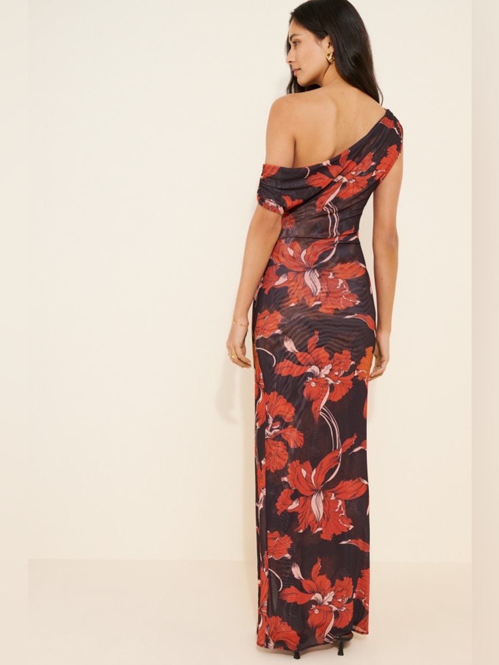 Resa Gwen Dress - Picture 2 of 11